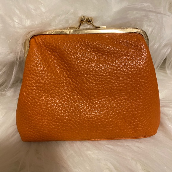 Dooney & Bourke leather wallet - Picture 2 of 5